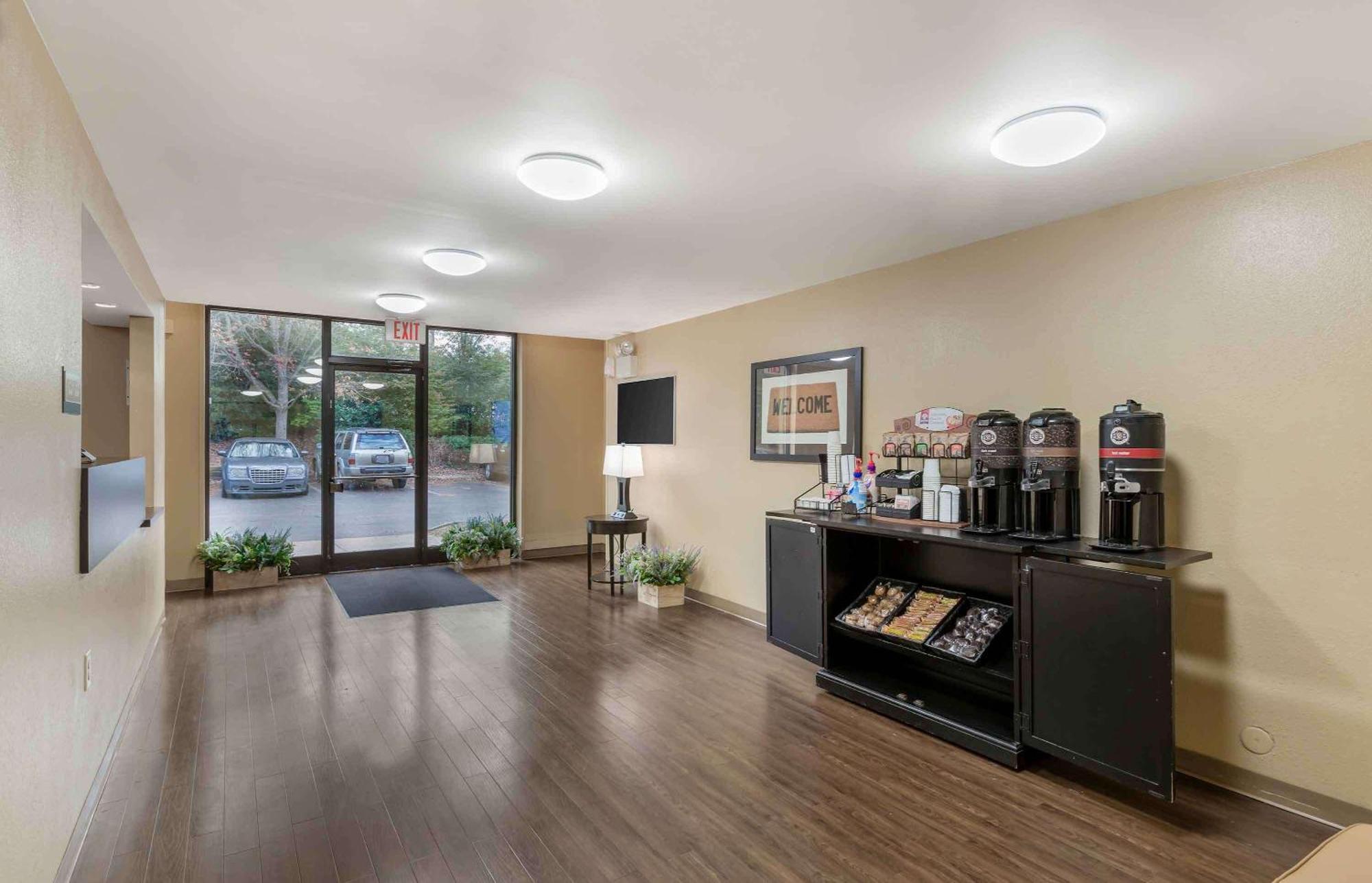 Extended Stay America Suites - Raleigh - North Raleigh - Wake Towne Dr Exteriör bild