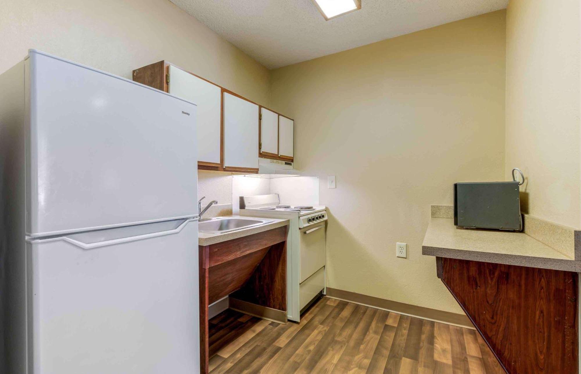Extended Stay America Suites - Raleigh - North Raleigh - Wake Towne Dr Exteriör bild