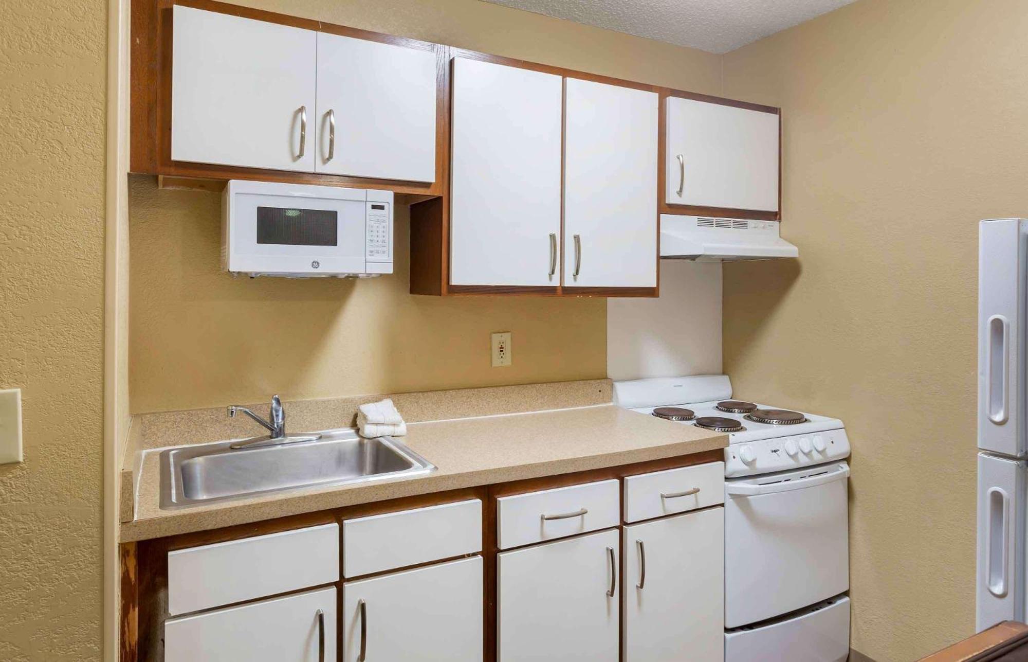 Extended Stay America Suites - Raleigh - North Raleigh - Wake Towne Dr Exteriör bild
